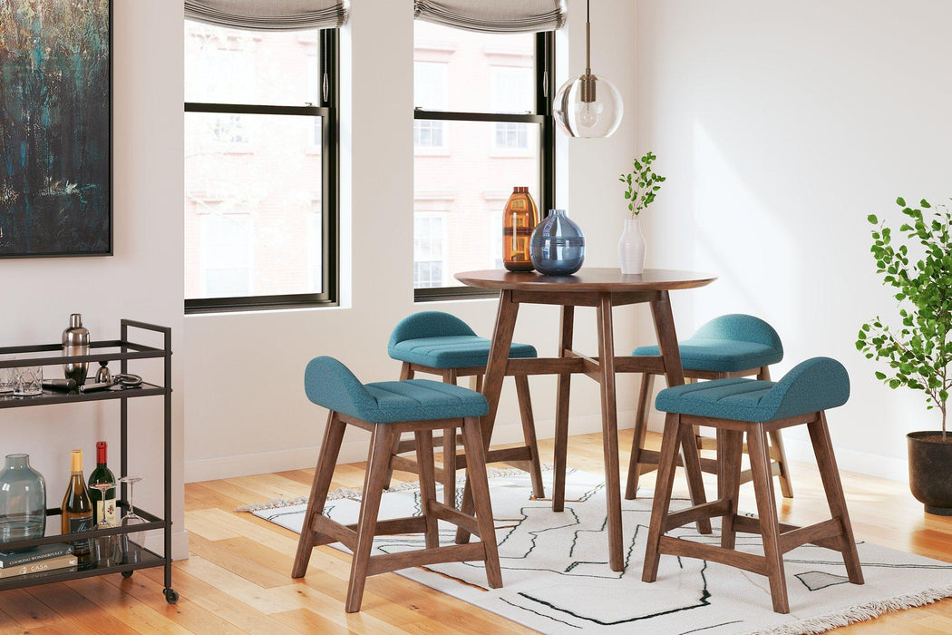 Lyncott Dining Room Set - Golden Home Furniture (Columbus, OH) - Multi Location