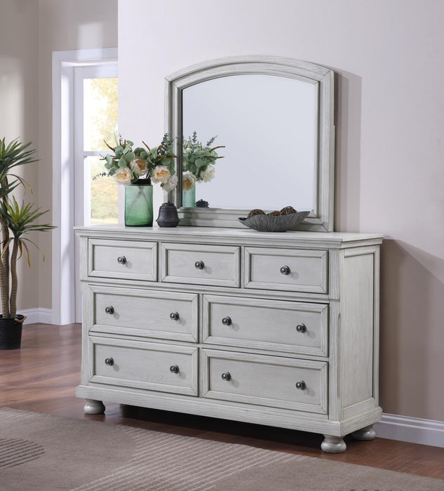 B071 White Mirror