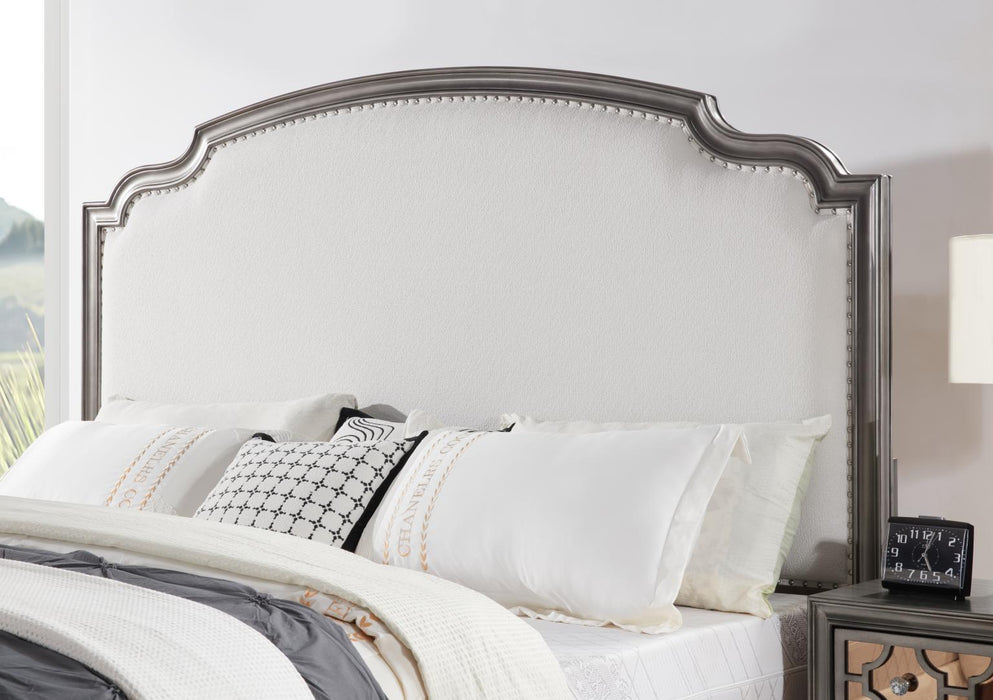 Queen Bed-Dresser-Mirror