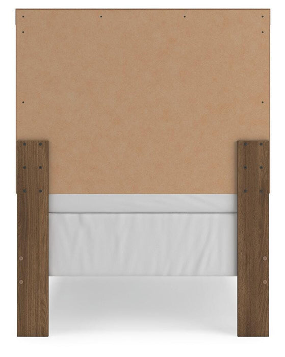 Broachmyn Bed - Golden Home Furniture 