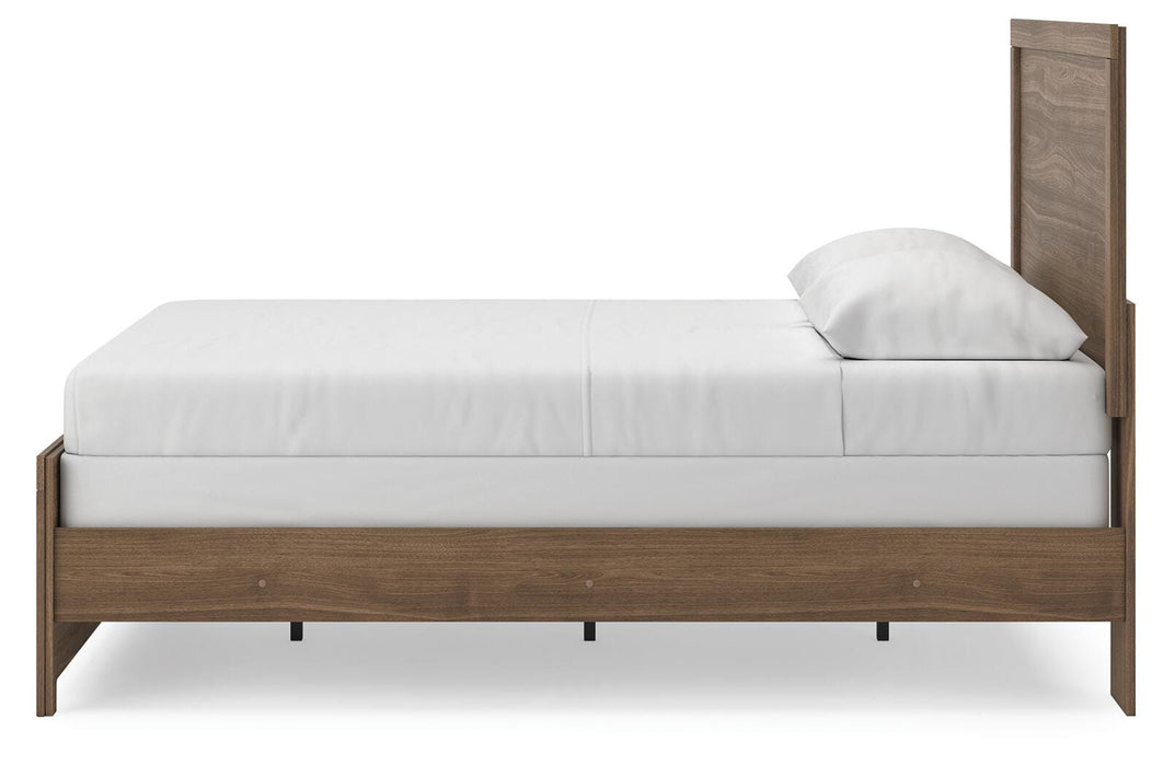 Broachmyn Bed - Golden Home Furniture 
