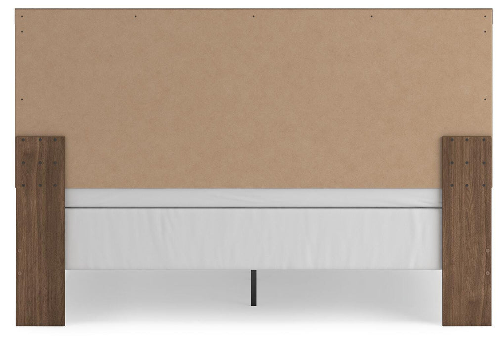 Broachmyn Bed - Golden Home Furniture 