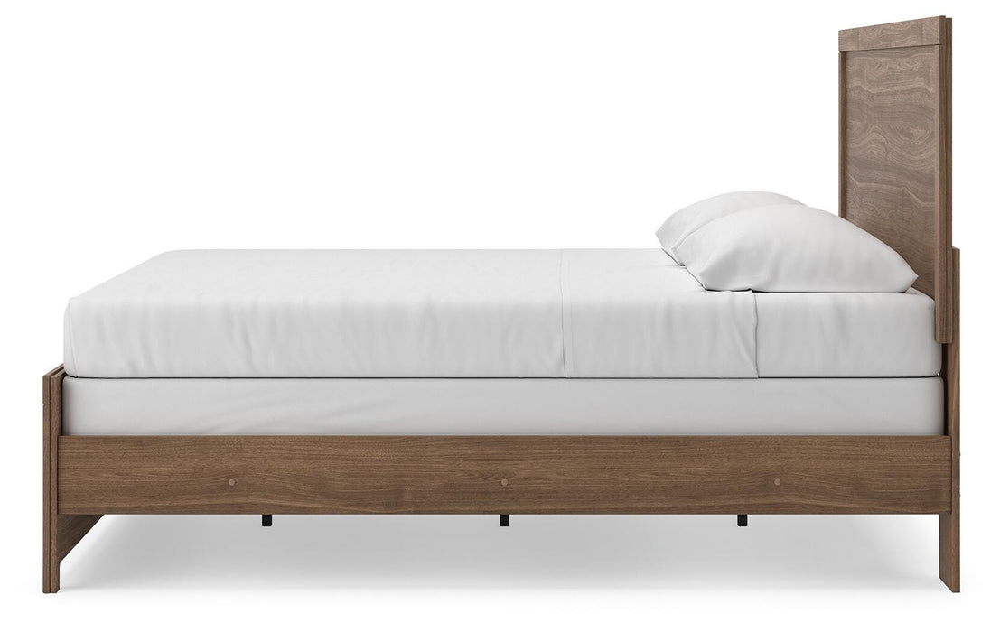 Broachmyn Bed - Golden Home Furniture 