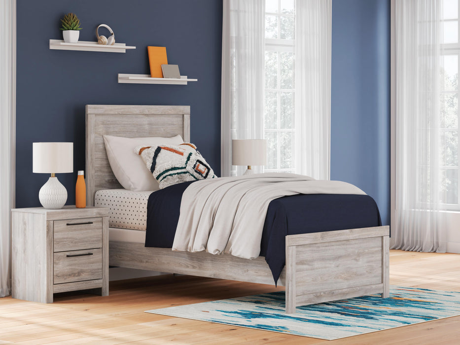 Broachmyn Bed - Golden Home Furniture 