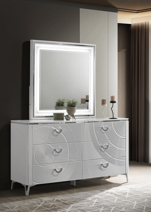 King Bed - Dresser - Mirror