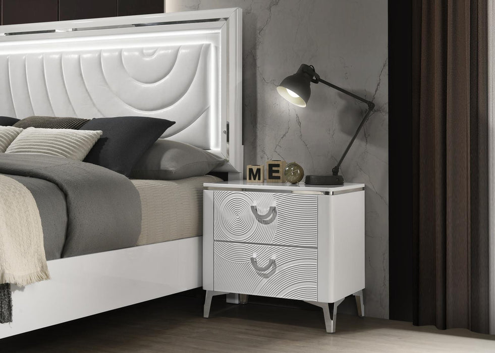 White Bevel Mirror