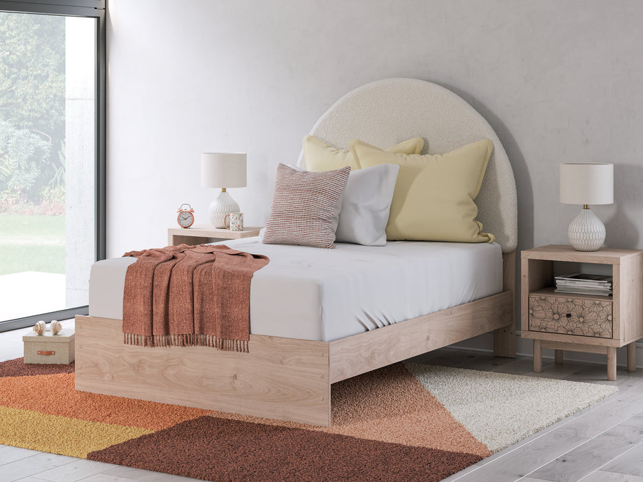 Arloster Upholstered Bed - Golden Home Furniture (Columbus, OH) - Multi Location