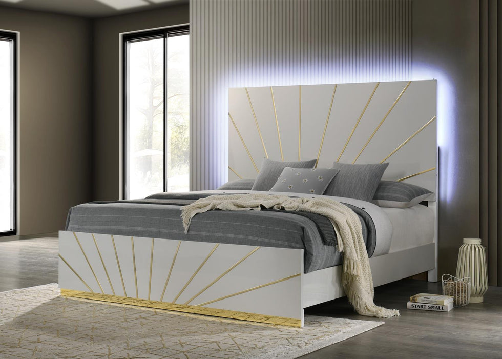 Queen Bed - Dresser - Mirror