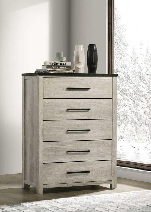 B263 Antique White Chest