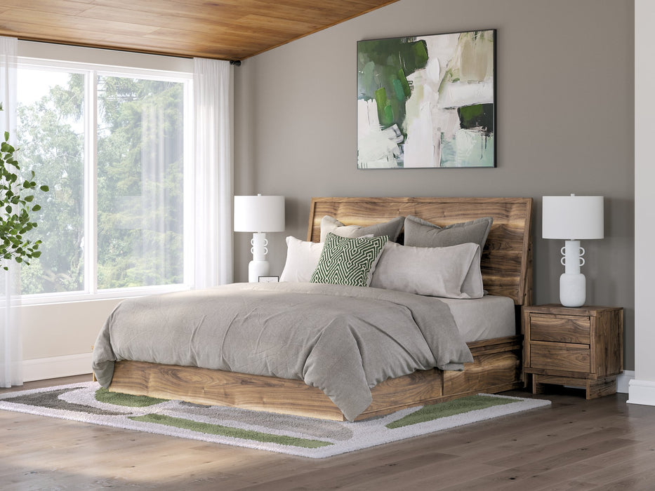 Chirason Bed - Golden Home Furniture (Columbus, OH) - Multi Location