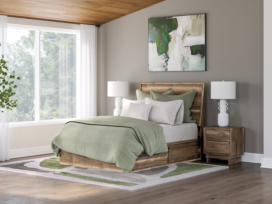 Chirason Bed - Golden Home Furniture (Columbus, OH) - Multi Location