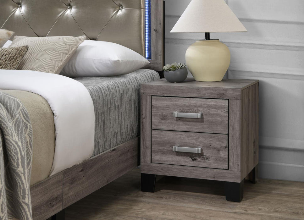 Queen Bed-Dresser-Mirror