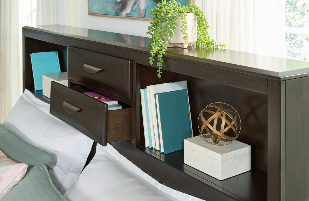 Vanmore Storage Bed - Golden Home Furniture 