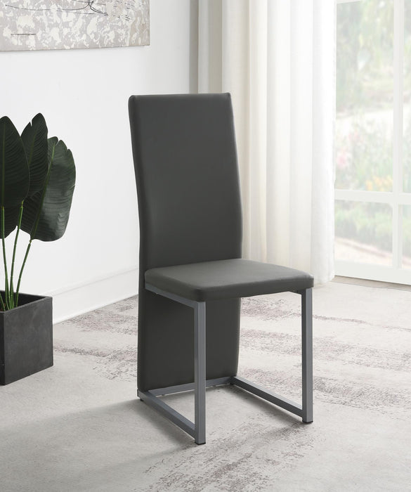 D227 Dining Table With Side Chairs