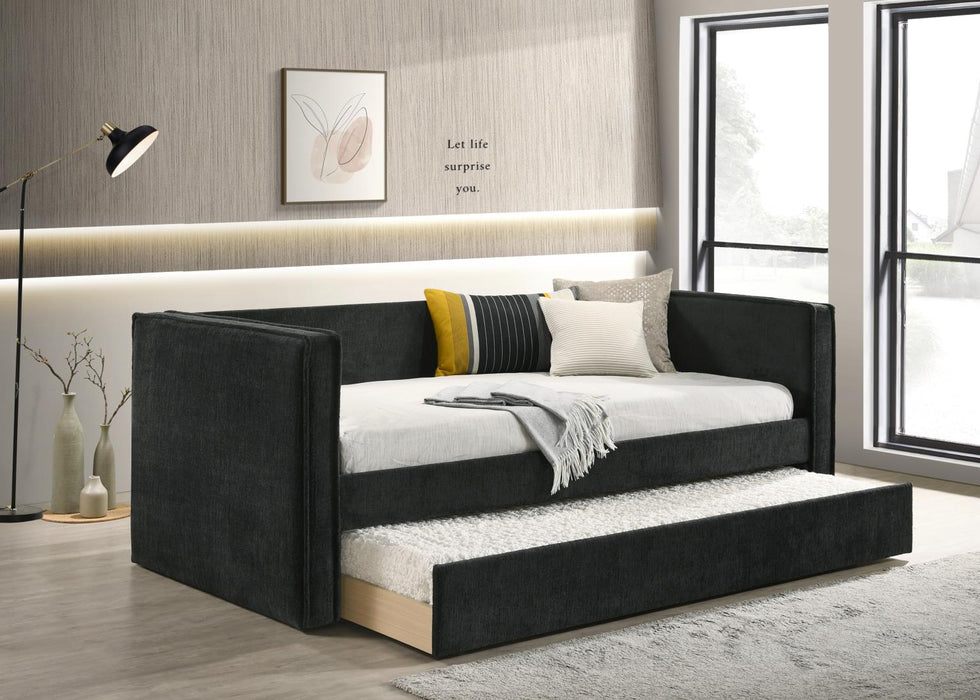DB805 Black Daybed