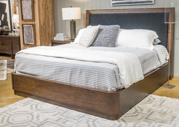 Dilenno Upholstered Bed - Golden Home Furniture (Columbus, OH) - Multi Location