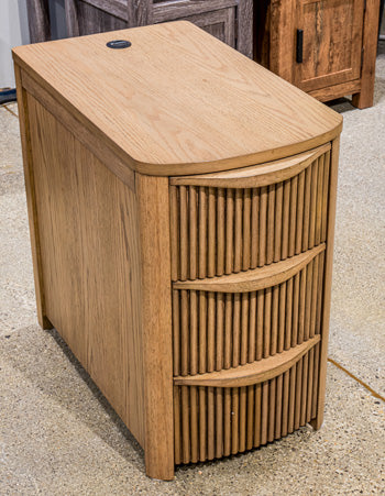 Camdill Chairside End Table - Golden Home Furniture 