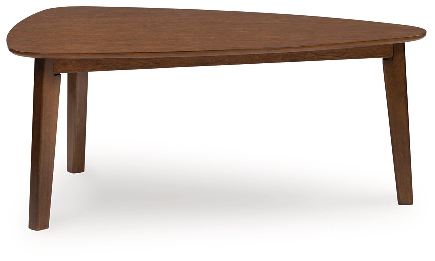 Lyncott Table (Set of 3) - Golden Home Furniture 