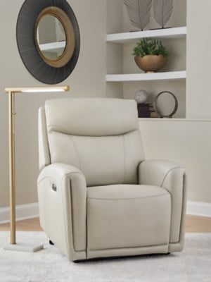 Pincara Power AutoGlide Recliner - Golden Home Furniture 