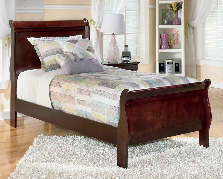 Alisdair Bedroom Set - Golden Home Furniture (Columbus, OH) - Multi Location