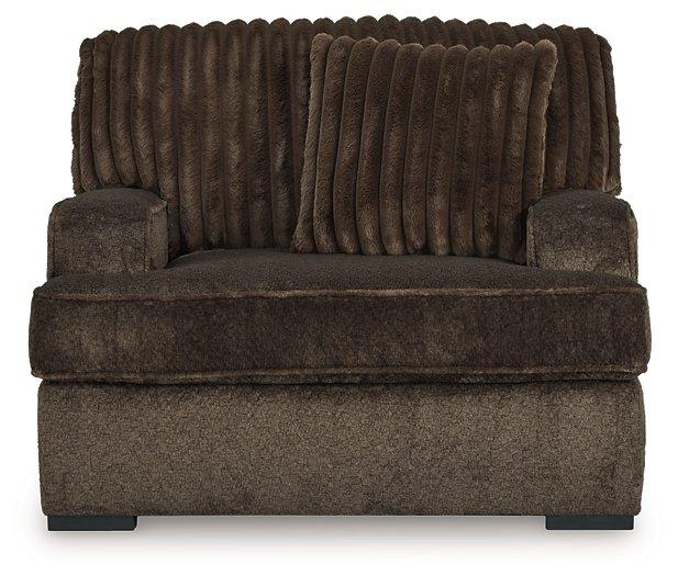 Aylesworth Upholstery Package - Golden Home Furniture (Columbus, OH) - Multi Location