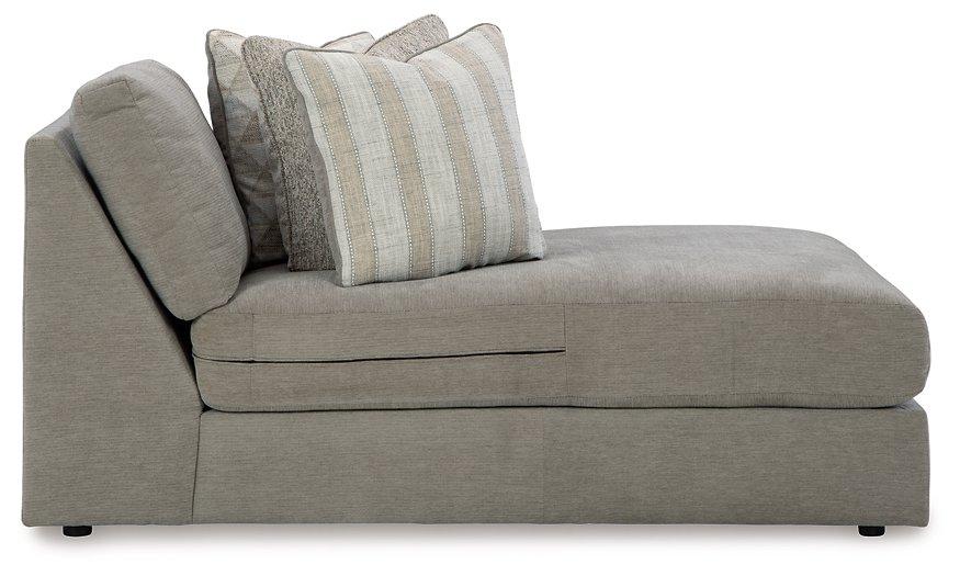 Avaliyah Sectional with Chaise - Golden Home Furniture (Columbus, OH) - Multi Location
