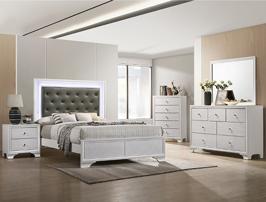 Crown Mark Furniture Lyssa 5 Drawer Chest in White - Golden Home Furniture (Columbus, OH) - Multi Location