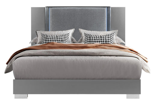 YLIME SMOOTH SILVER KING BED WITH LED - Golden Home Furniture (Columbus, OH) - Multi Location